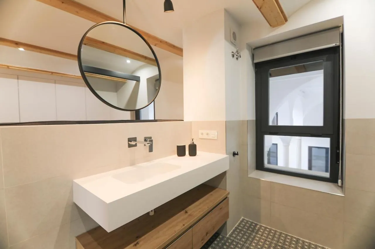 Rentalsevilla San Esteban Apartment