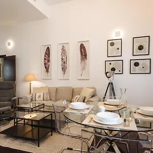 Apartment Puerta Real - Free Parking, Seville