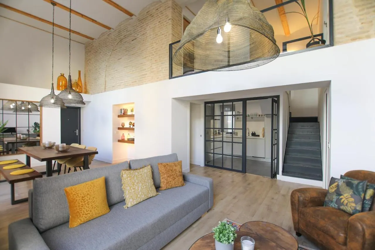 Rentalsevilla San Esteban location